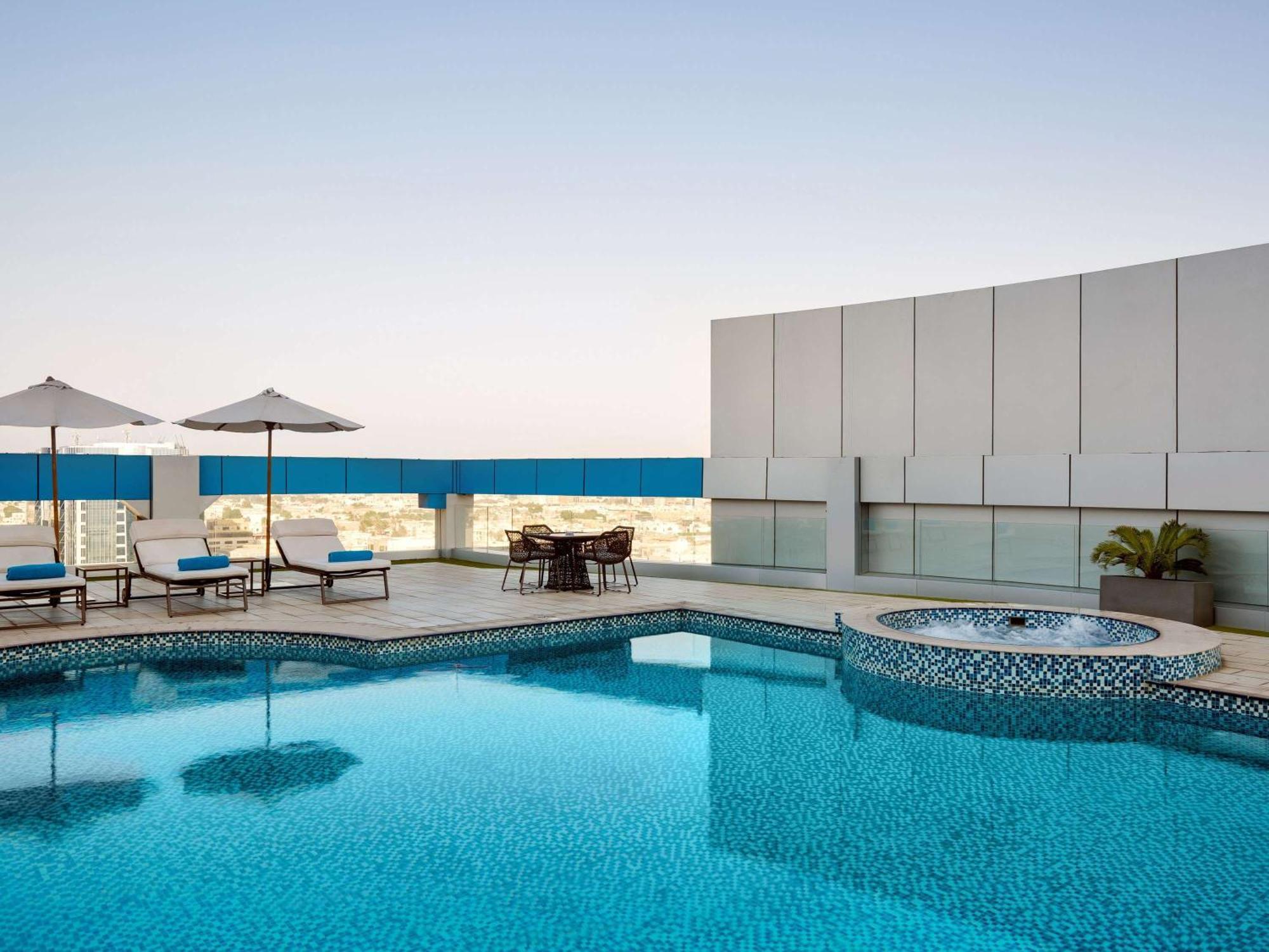 Novotel Jeddah Tahlia Exteriör bild