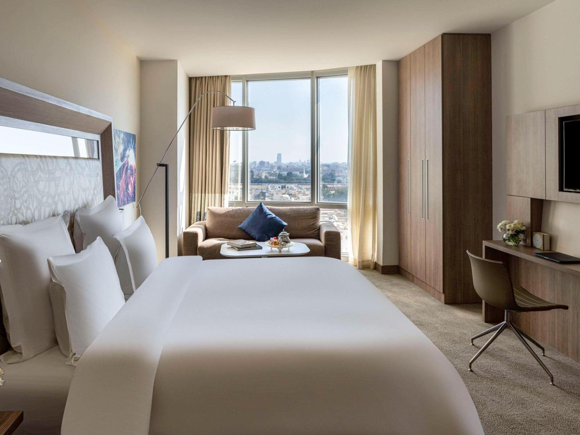 Novotel Jeddah Tahlia Exteriör bild